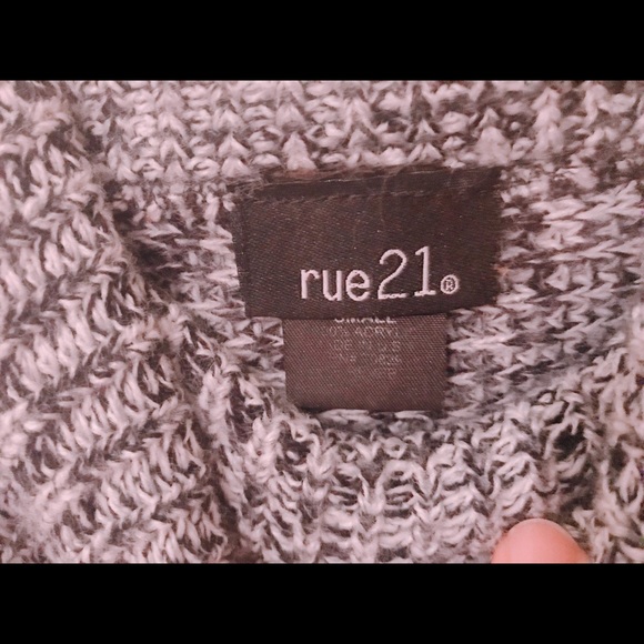 Sweater Dress - Picture 4 of 4